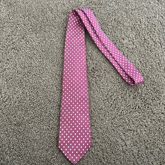 Pink Tie with Polka Dots 100% Imported Silk - Picture 2 of 8